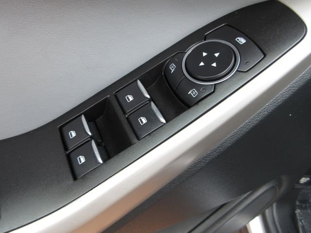 Certified 2022 Ford Explorer XLT w/ Equipment Group 202A image 11