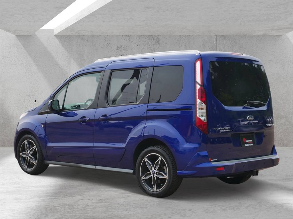 Certified 2017 Ford Transit Connect Titanium FWD image 5