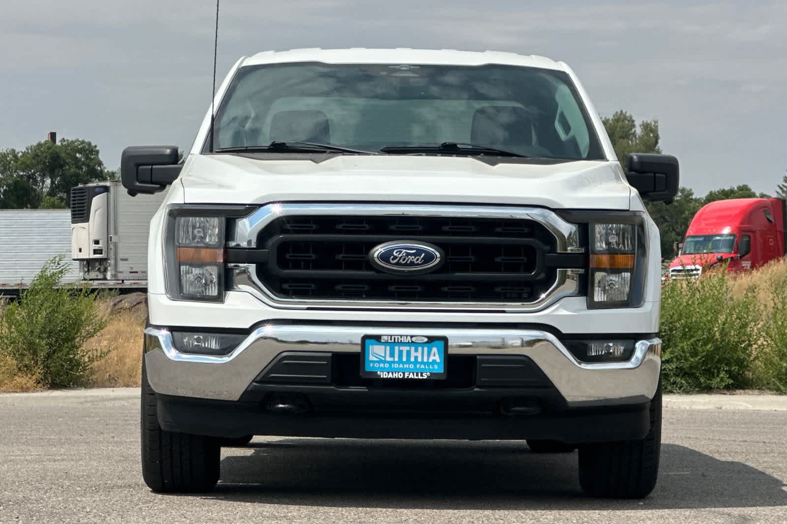 Certified 2023 Ford F150 XLT w/ Trailer Tow Package AWD/4WD image 10