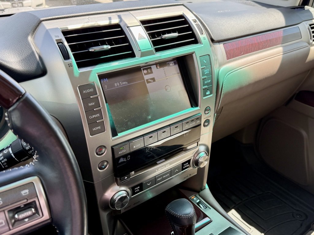 Used 2019 Lexus GX 460 460 image 21