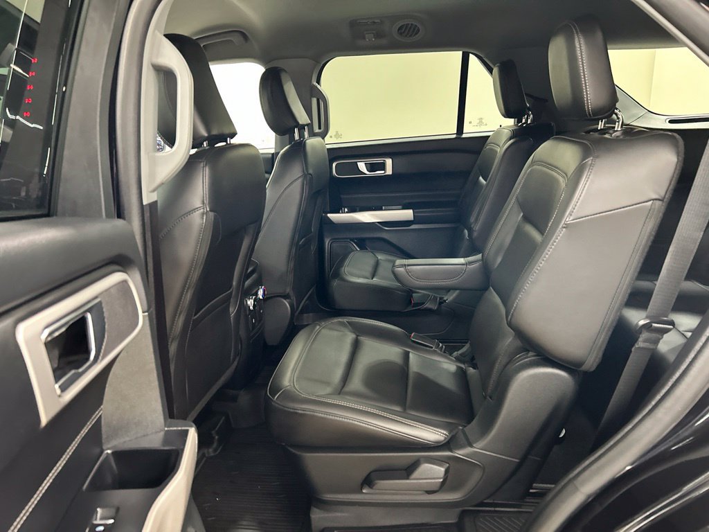 Certified 2023 Ford Explorer XLT w/ Equipment Group 202A AWD/4WD image 23