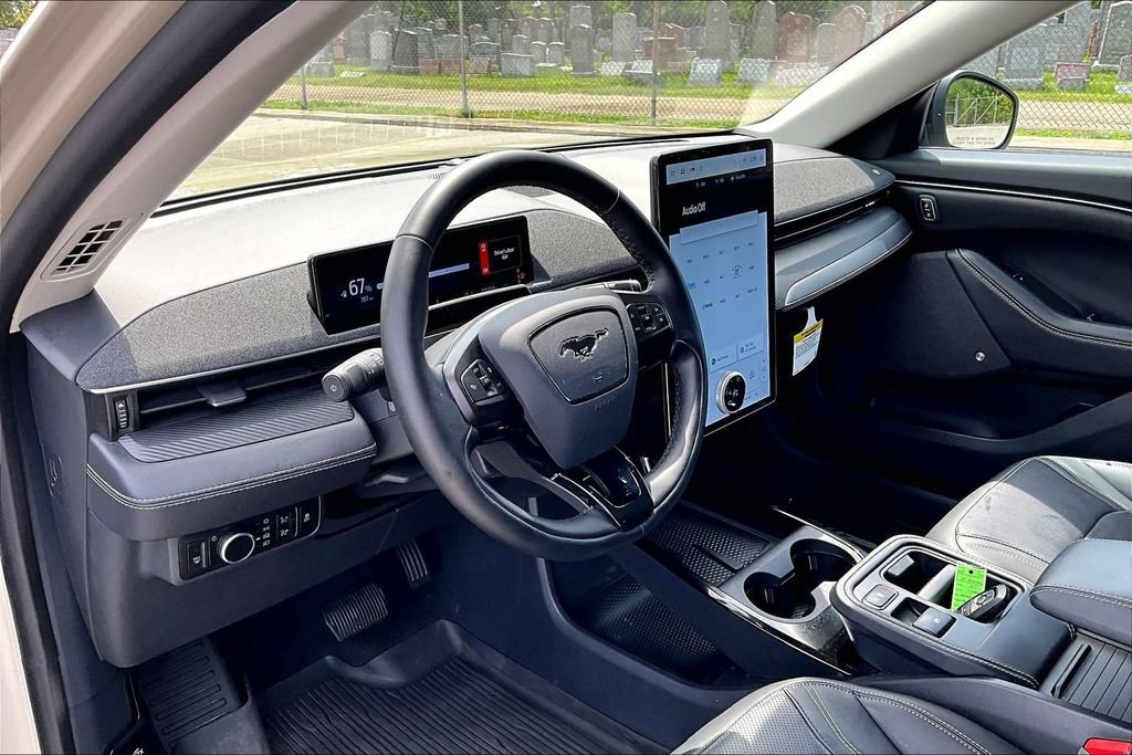 Certified 2025 Ford Mustang Mach-E Premium AWD/4WD image 13
