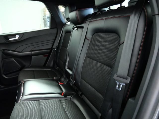 Certified 2025 Ford Escape ST-Line AWD/4WD image 14