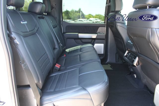Certified 2025 Ford F250 Platinum w/ FX4 Off-Road Package AWD/4WD image 13