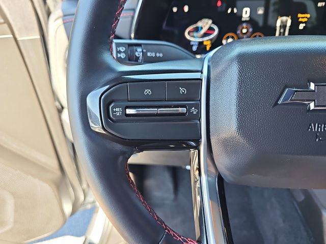 Used 2024 Chevrolet Colorado Z71 w/ Z71 Convenience Package 2 AWD/4WD image 17