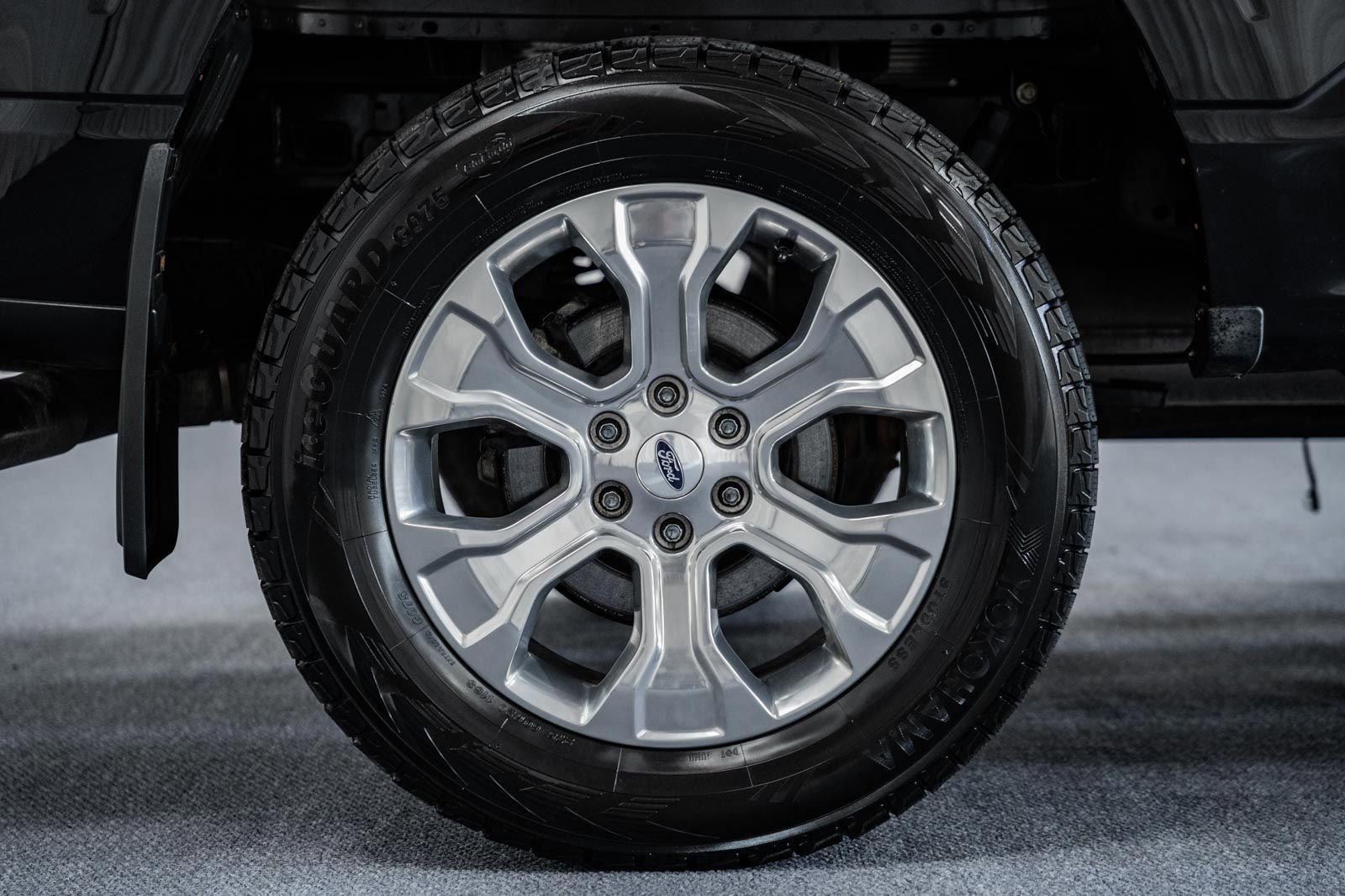 Certified 2023 Ford F150 Platinum w/ FX4 Off-Road Package image 15