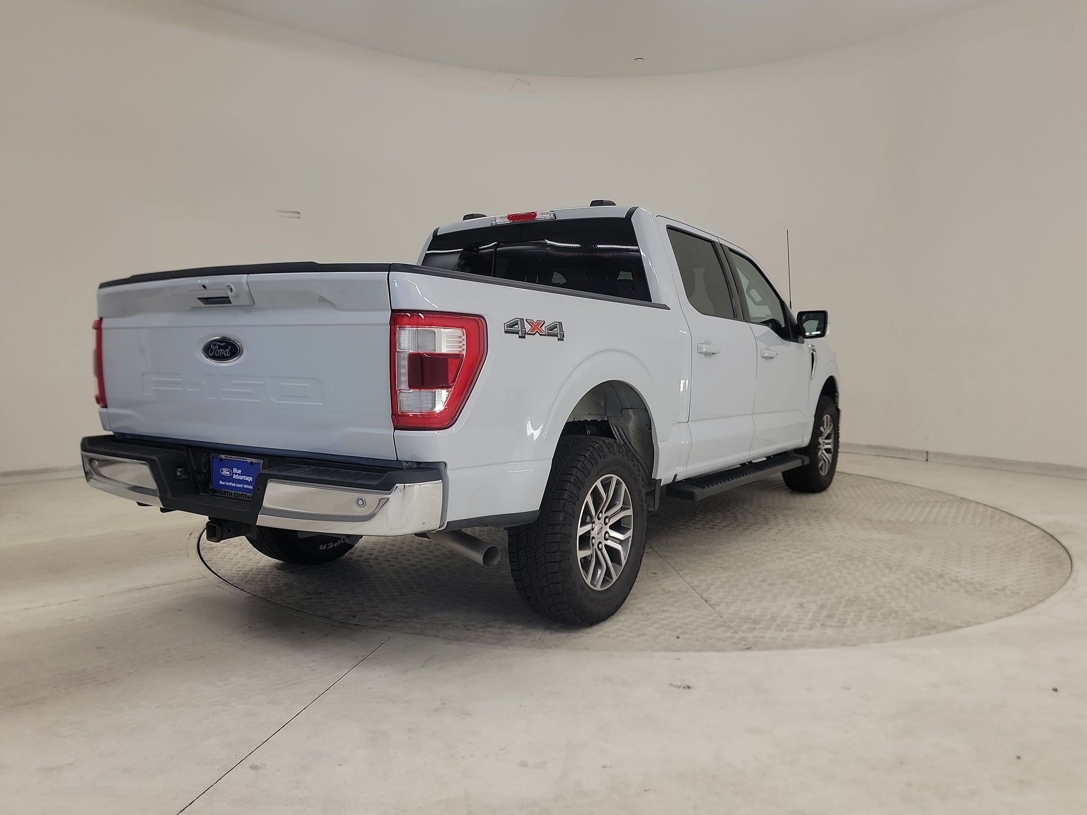 Certified 2022 Ford F150 Lariat w/ Trailer Tow Package AWD/4WD image 7