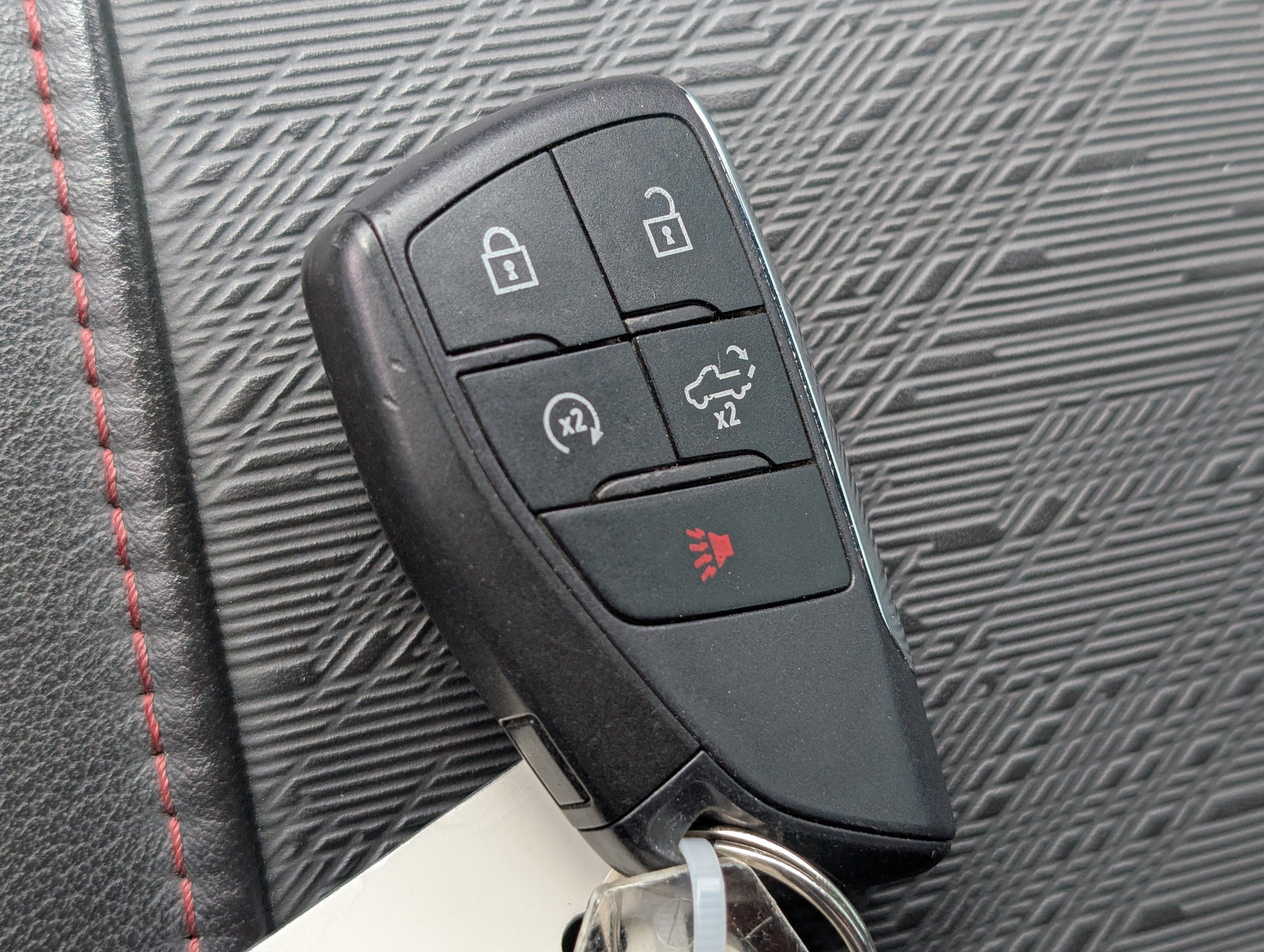 Used 2023 GMC Sierra 1500 AT4X image 32