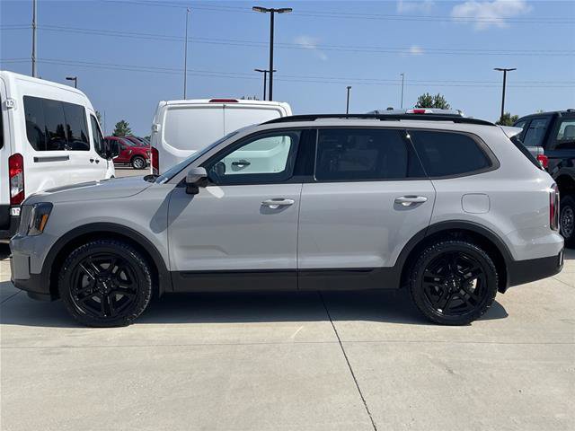 Used 2024 Kia Telluride SX X-Line AWD/4WD image 2