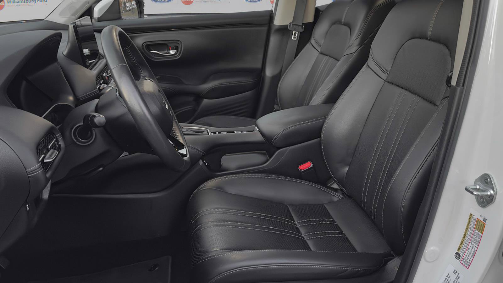 Used 2024 Honda HR-V EX-L image 7