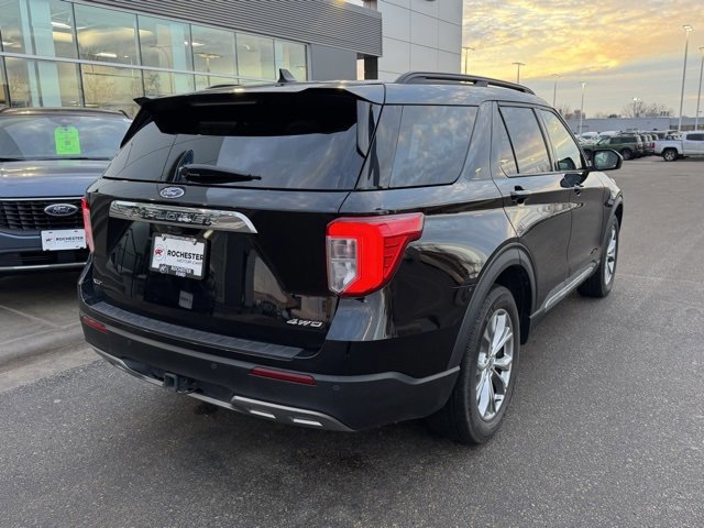 Certified 2023 Ford Explorer XLT w/ Equipment Group 202A image 3
