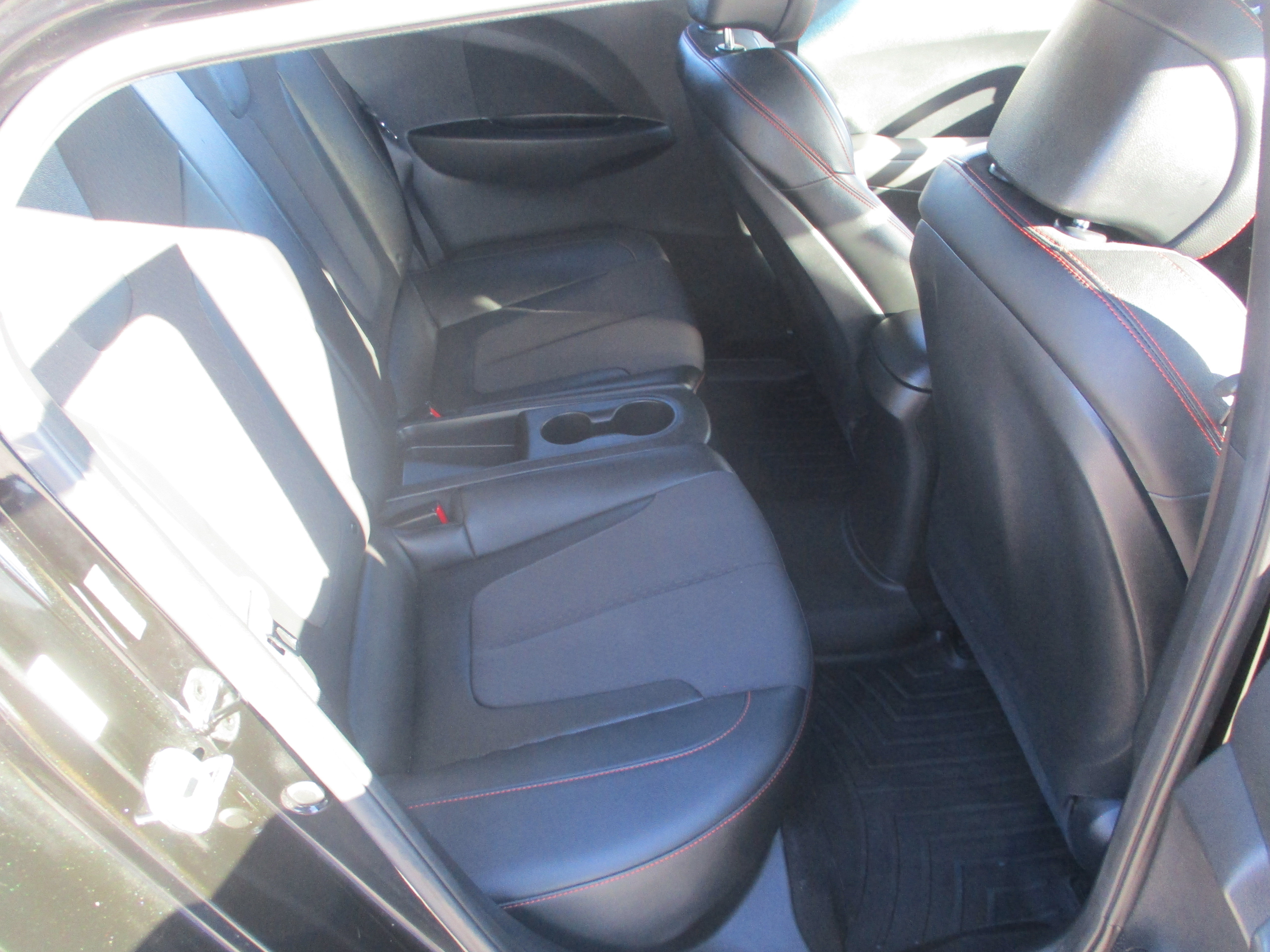 Used 2019 Hyundai Veloster Turbo image 8