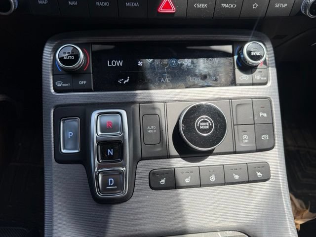 Used 2024 Hyundai Palisade Calligraphy FWD image 18