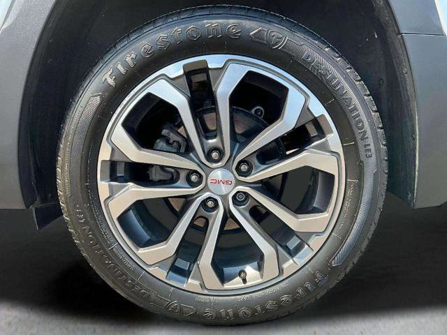 Used 2021 GMC Terrain SLT image 32