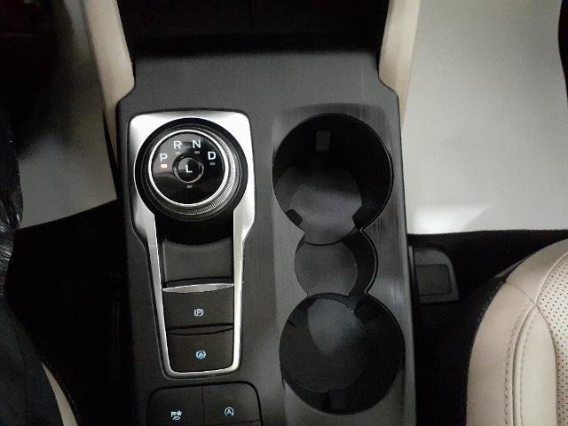 Certified 2022 Ford Escape SEL AWD/4WD image 23