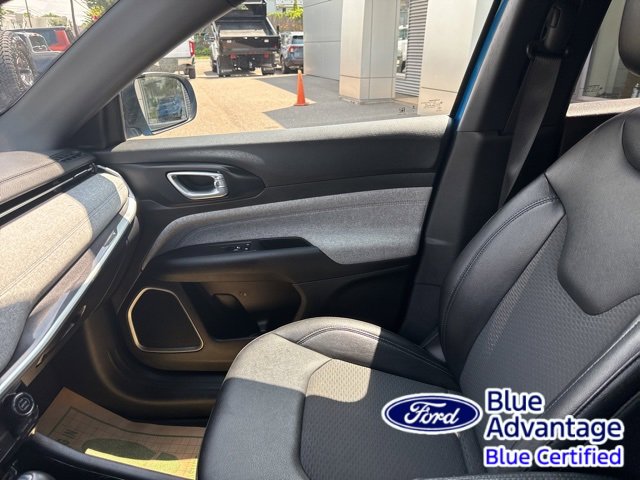 Used 2024 Jeep Compass Latitude image 24