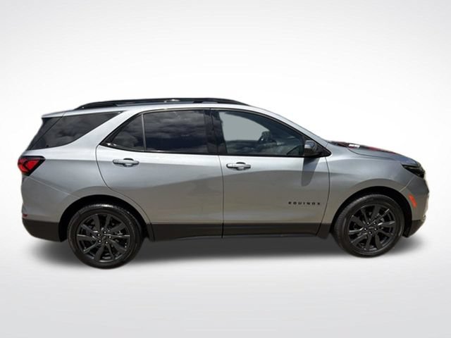 Used 2024 Chevrolet Equinox RS FWD image 9