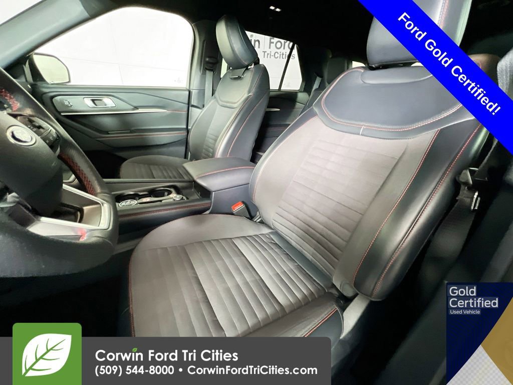Certified 2025 Ford Explorer ST-Line image 24