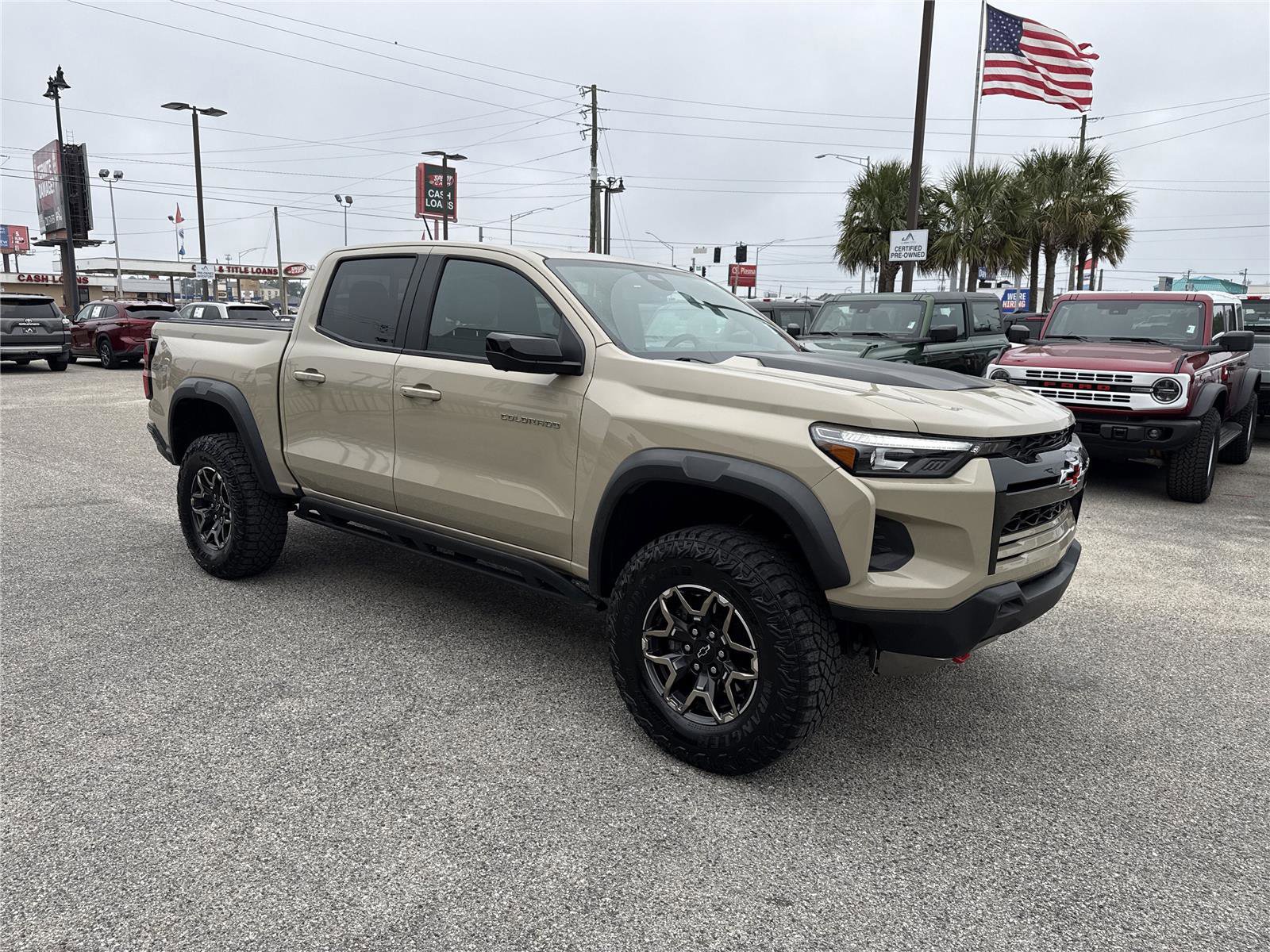 Used 2024 Chevrolet Colorado ZR2 w/ Technology Package image 14