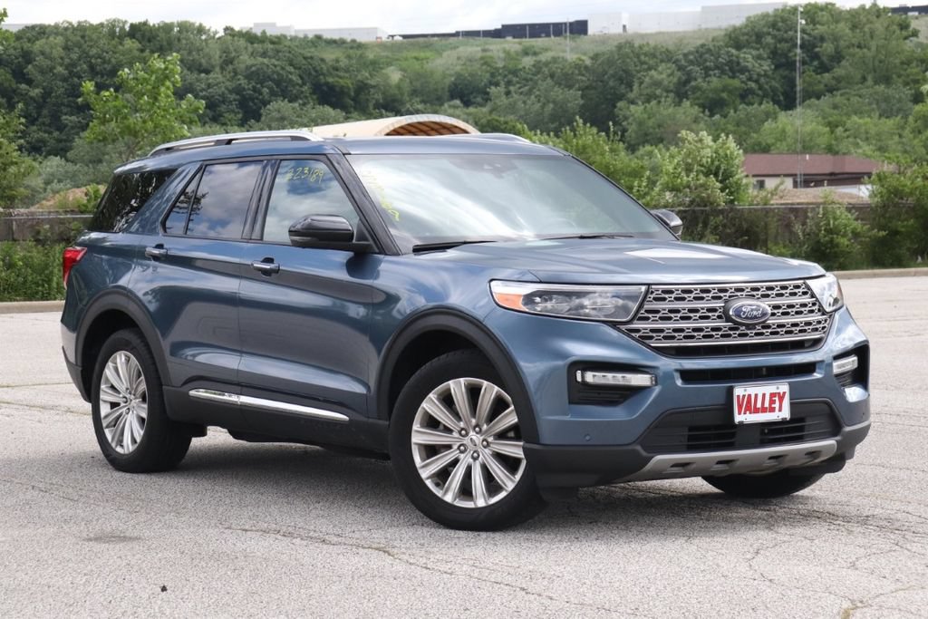 Certified 2020 Ford Explorer Limited AWD/4WD image 2