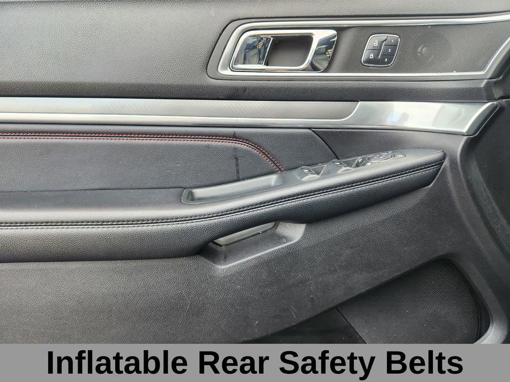 Certified 2018 Ford Explorer Sport w/ Equipment Group 401A image 8