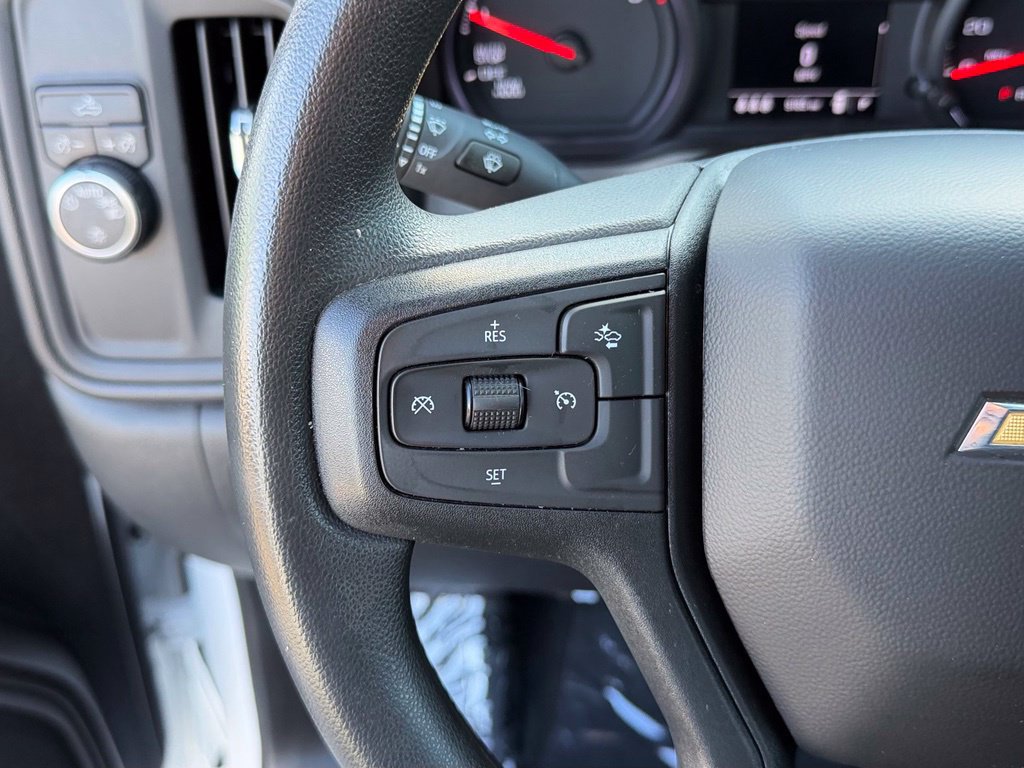 Used 2024 Chevrolet Silverado 1500 Custom RWD image 22