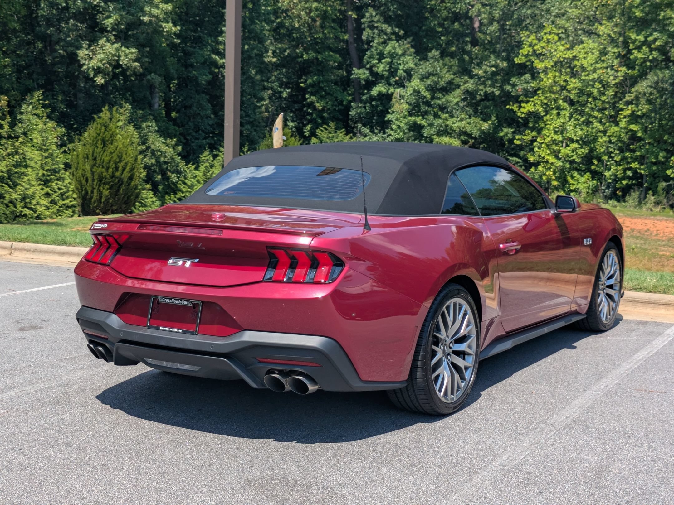 Certified 2025 Ford Mustang GT Premium RWD image 3