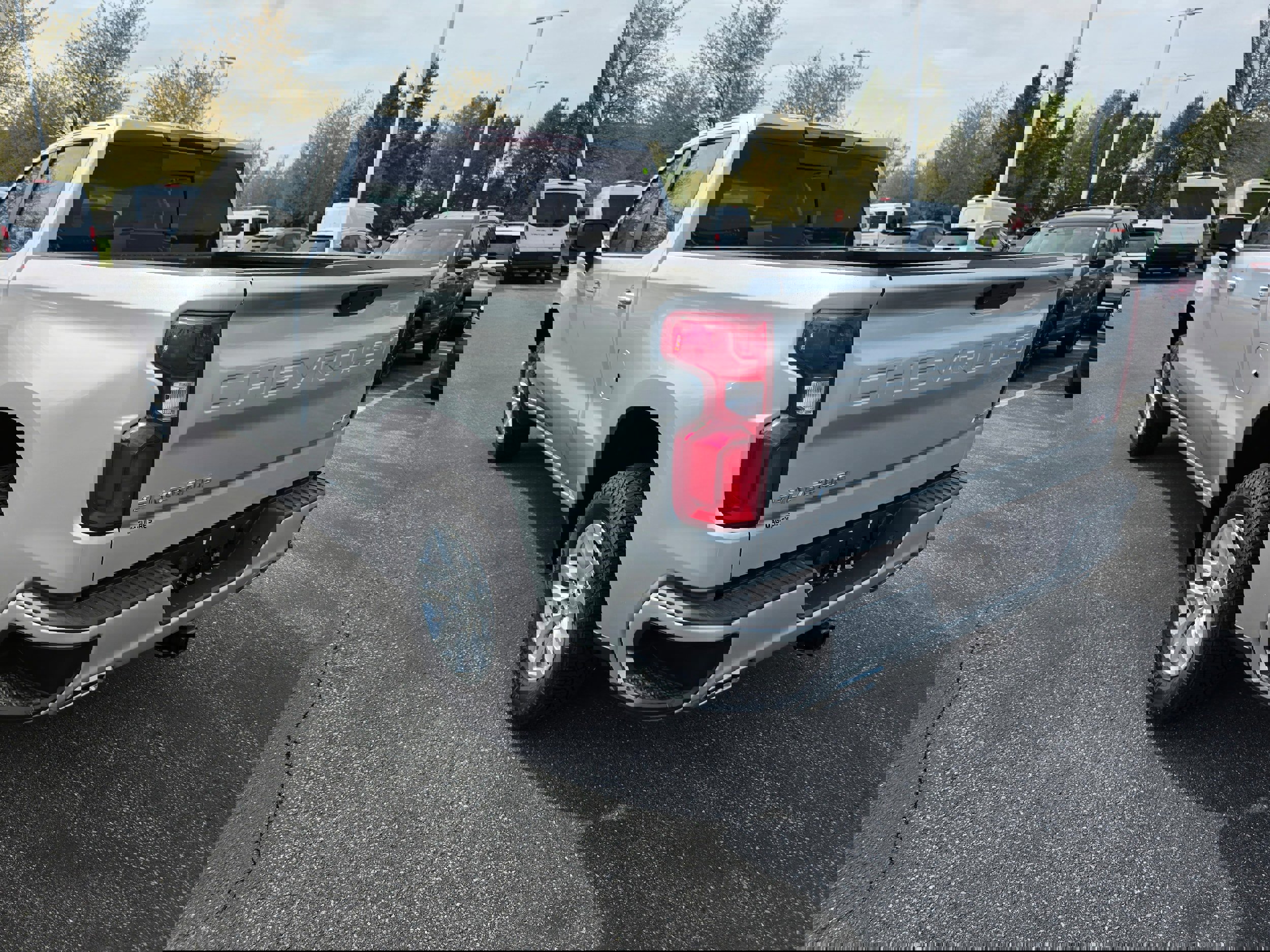 Used 2019 Chevrolet Silverado 1500 RST image 5