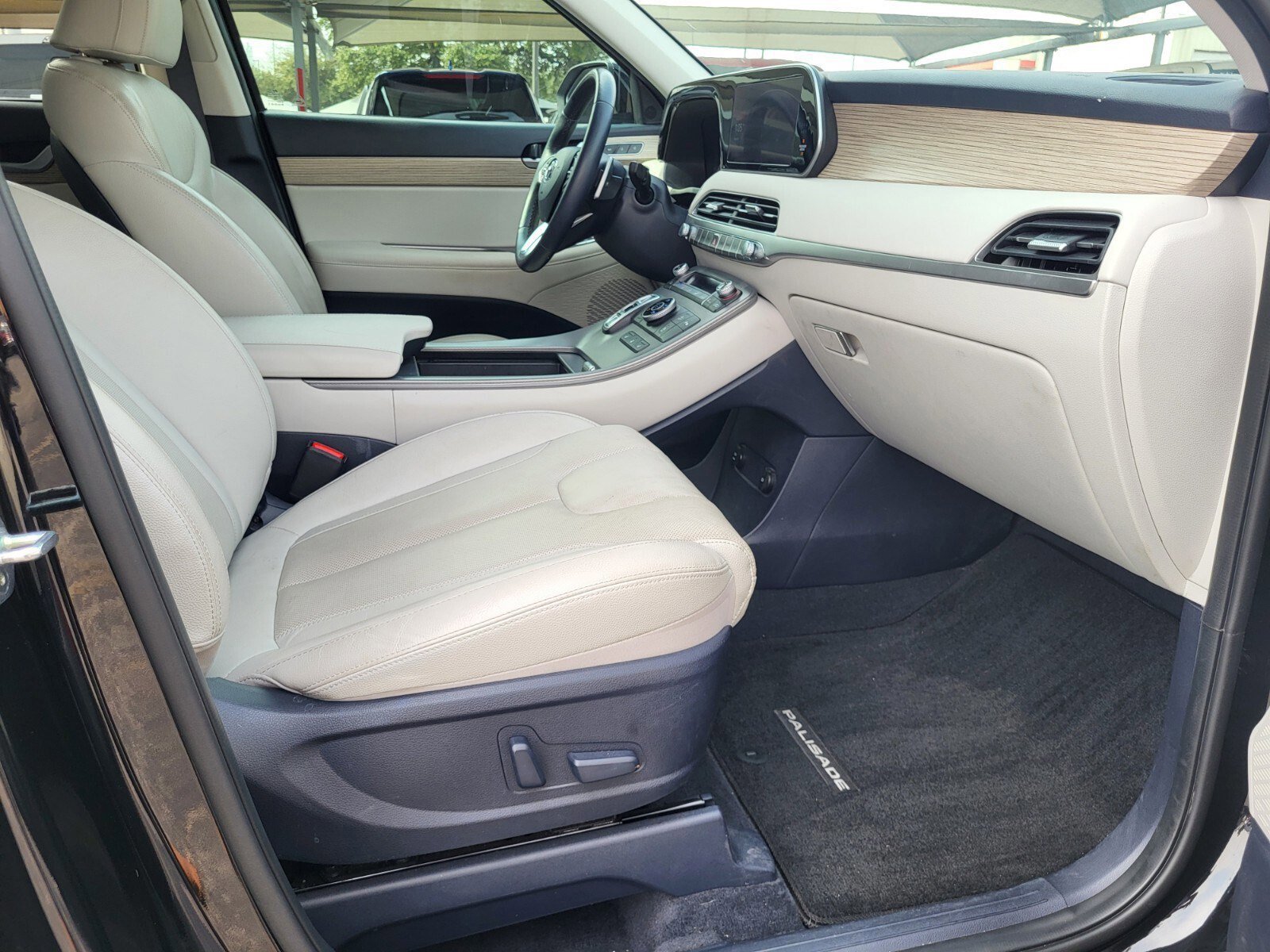 Used 2022 Hyundai Palisade SEL w/ 8P Bench Seat Package image 12