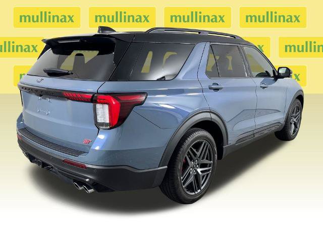 Certified 2025 Ford Explorer ST w/ Sun And Sound Package AWD/4WD image 4