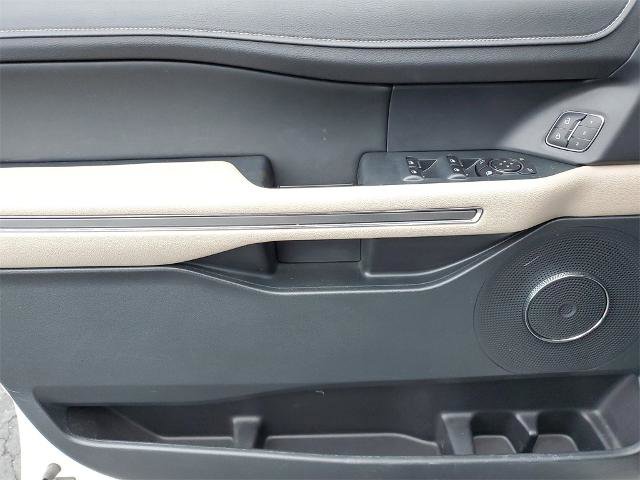 Certified 2022 Ford Expedition XLT image 21