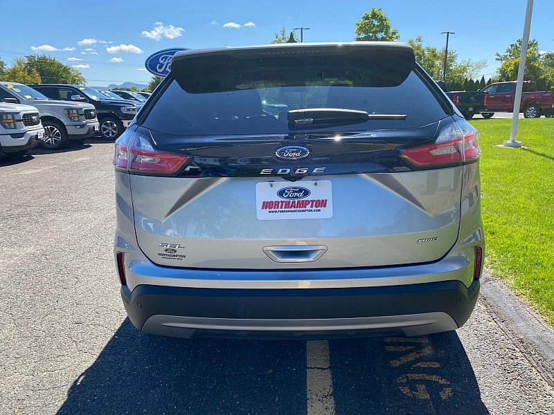 Certified 2023 Ford Edge SEL w/ Convenience Package AWD/4WD image 5