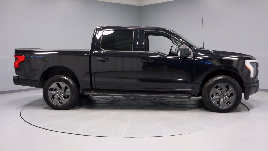 Certified 2024 Ford F150 Lightning Flash AWD/4WD image 13