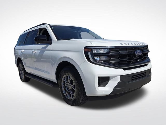 Certified 2025 Ford Expedition Active RWD image 1
