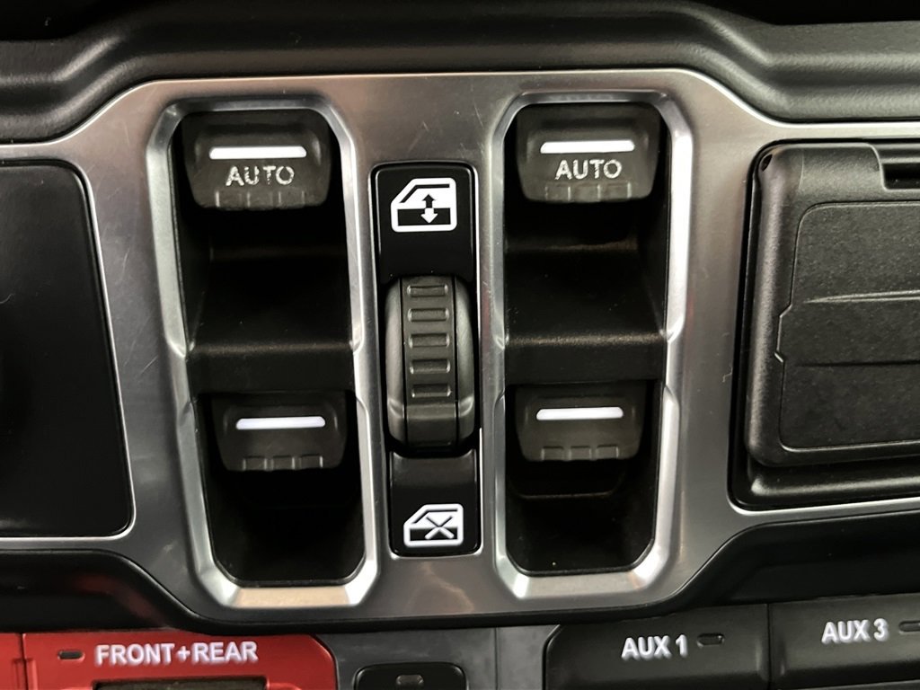 Used 2019 Jeep Wrangler Unlimited Rubicon image 25