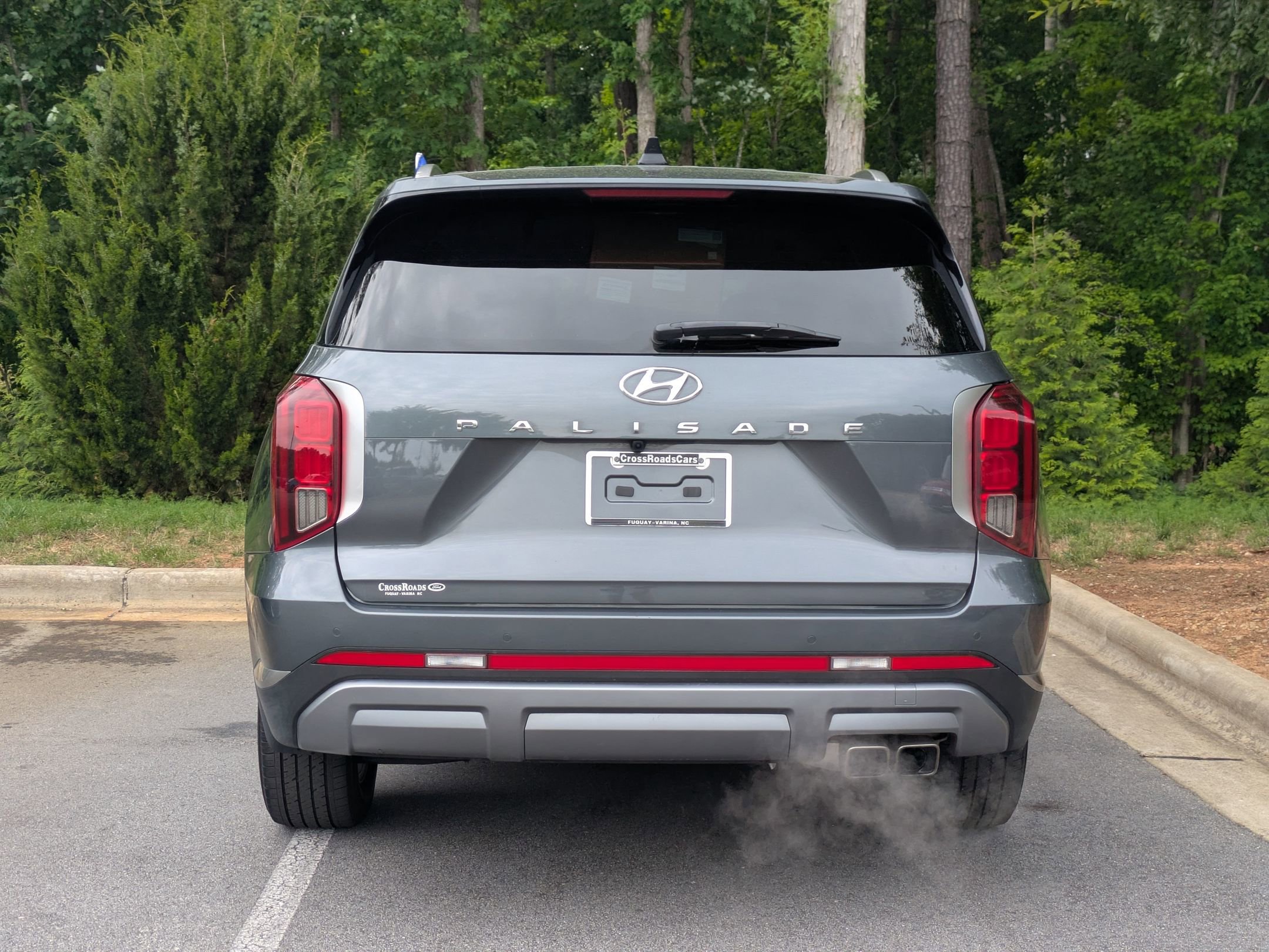 Used 2025 Hyundai Palisade SEL FWD image 4