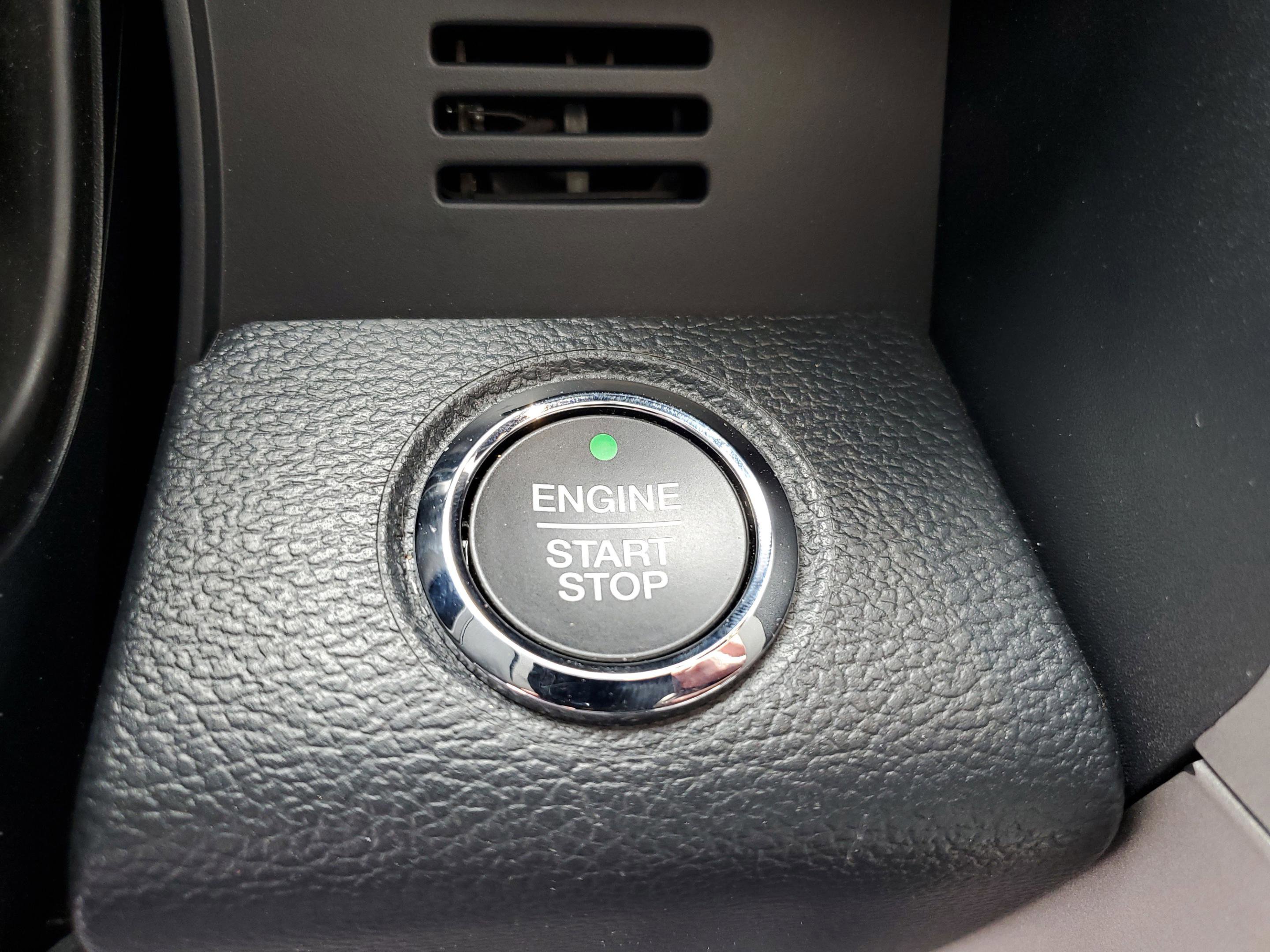 Certified 2022 Ford F350 Lariat w/ Black Appearance Package AWD/4WD image 29