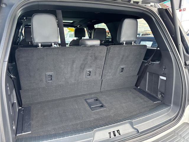 Certified 2023 Ford Expedition Platinum AWD/4WD image 15