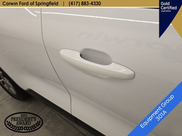 Certified 2022 Ford Escape SEL FWD image 9