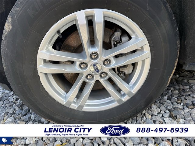 Certified 2023 Ford Explorer XLT w/ Equipment Group 202A image 6