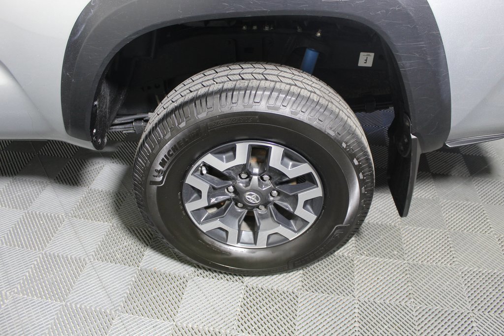 Used 2023 Toyota Tacoma TRD Off-Road image 21
