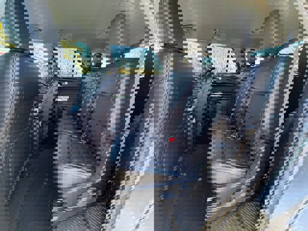 Certified 2023 Ford Explorer Limited image 29