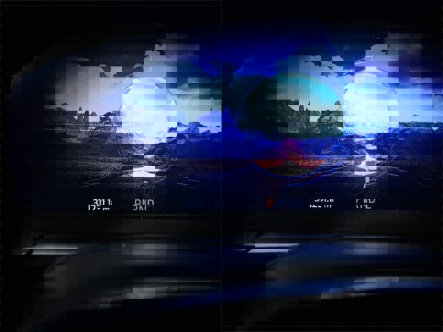 Certified 2022 Ford Escape Titanium w/ Class II Trailer Tow Package image 17