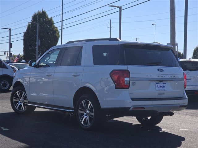 Certified 2022 Ford Expedition XLT image 3