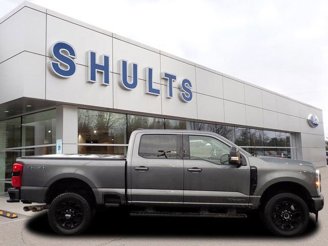 Certified 2025 Ford F350 Lariat w/ Lariat Ultimate Package AWD/4WD image 2