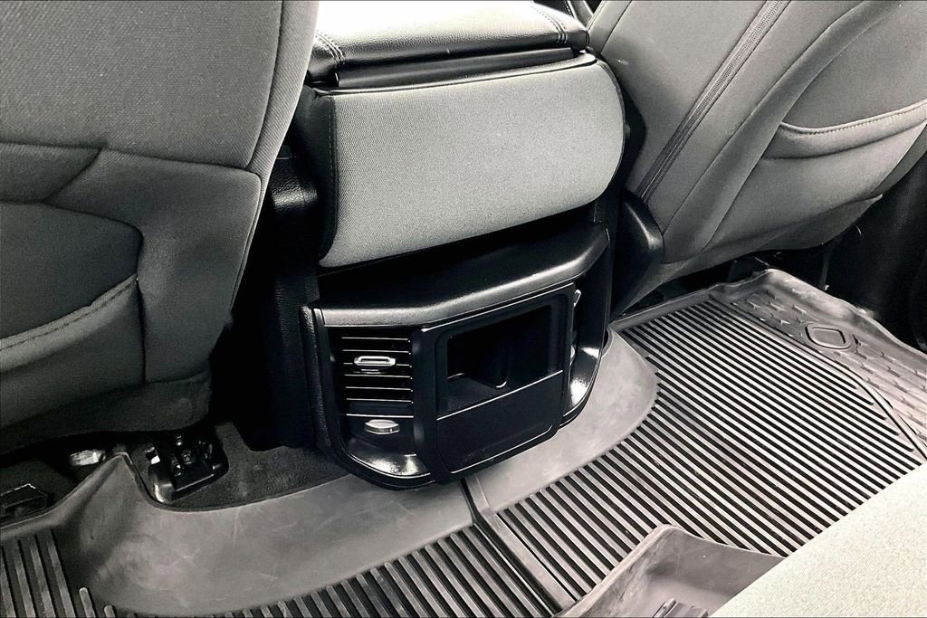 Used 2024 RAM 1500 Big Horn AWD/4WD image 34