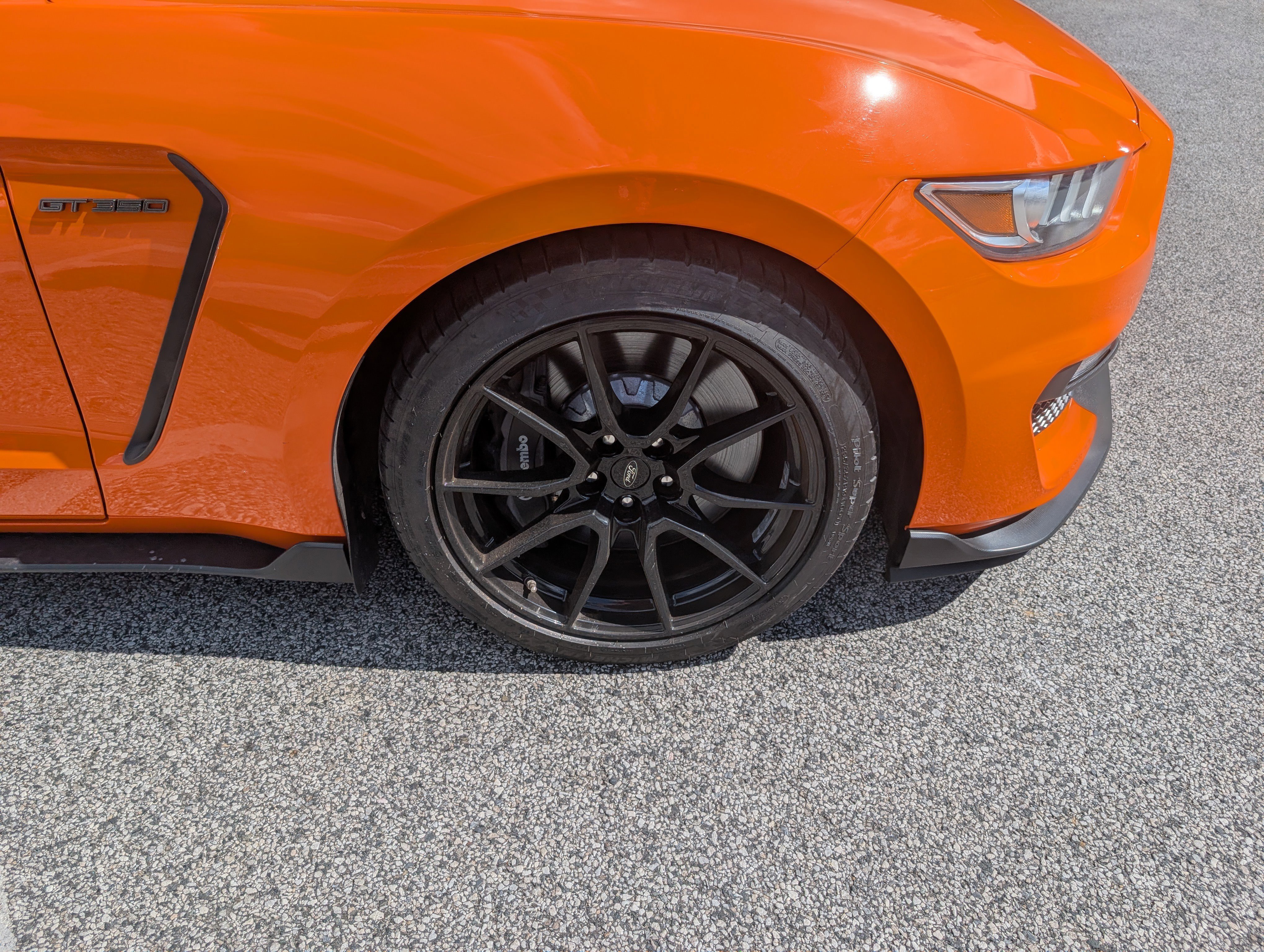 Certified 2020 Ford Mustang Shelby GT350 w/ Technology Package image 11