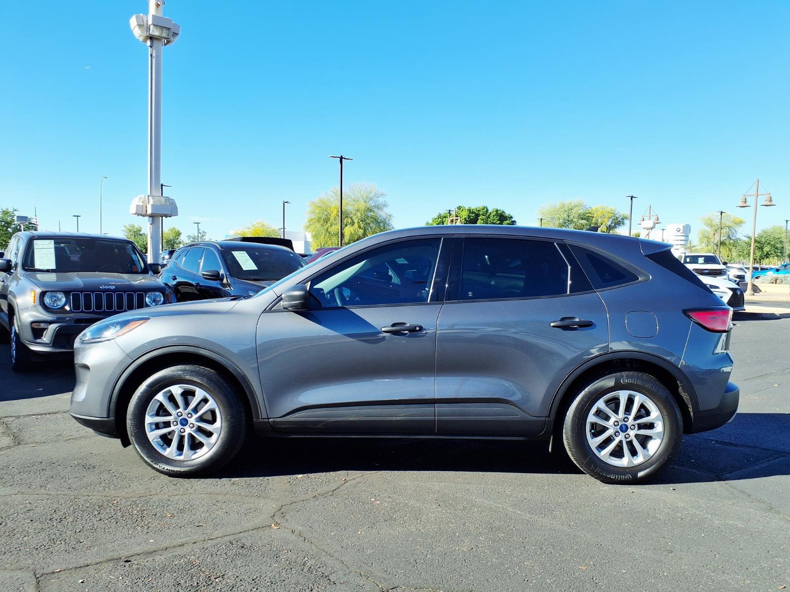 Certified 2022 Ford Escape S image 6