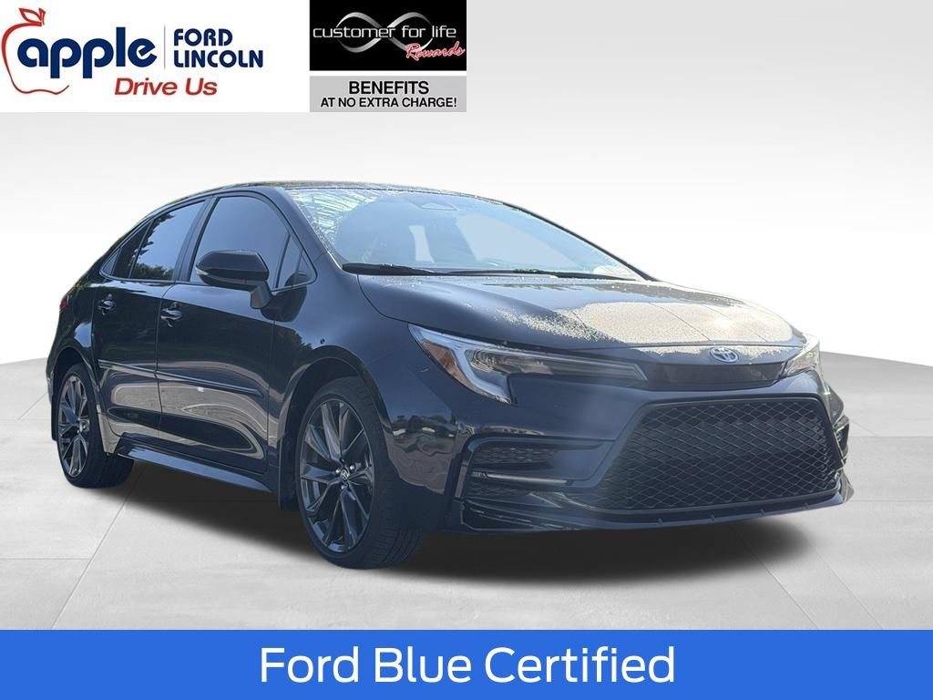 Used 2024 Toyota Corolla SE w/ Convenience Package