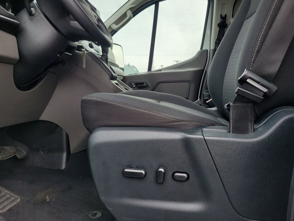 Certified 2023 Ford Transit 350 XLT image 18
